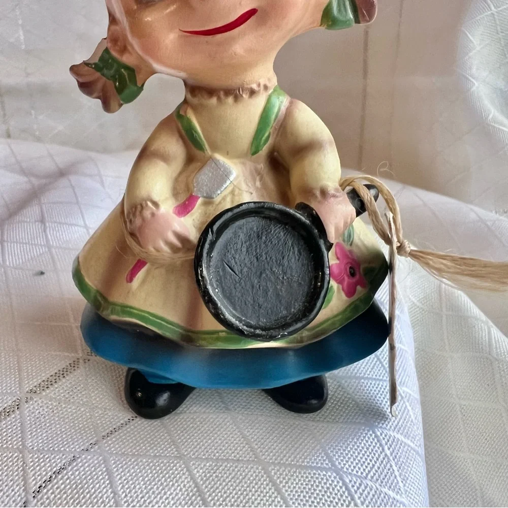 VTG Josef Originals Wee Folks Fried Egg Girl Figurine 1960’s. Repaired.